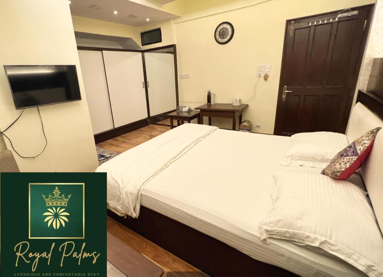 Royal Palms Luxury Service Apartment Наґпур Екстер'єр фото