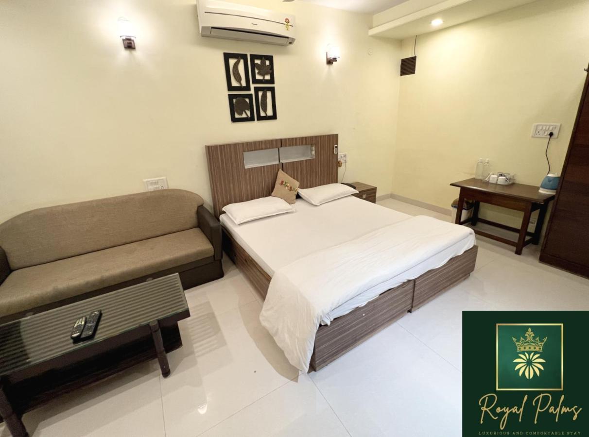 Royal Palms Luxury Service Apartment Наґпур Екстер'єр фото
