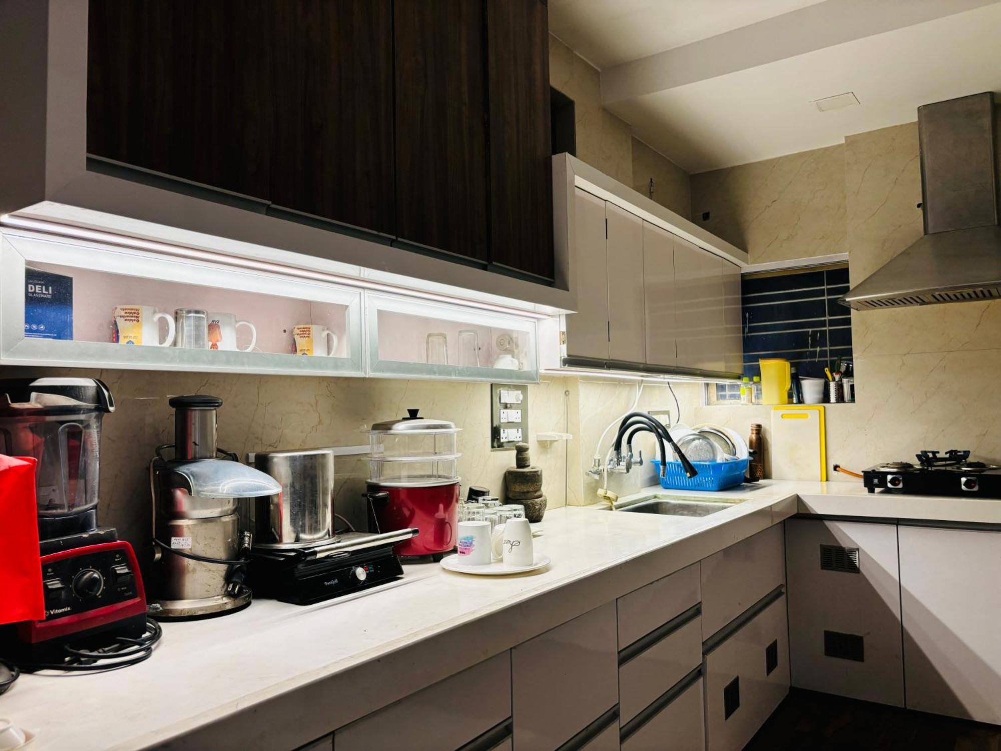 Royal Palms Luxury Service Apartment Наґпур Екстер'єр фото