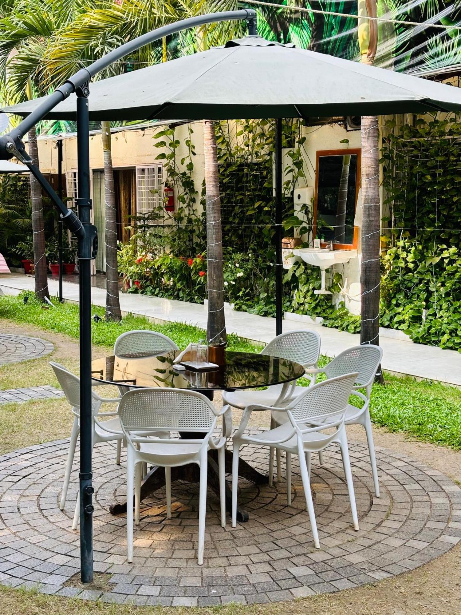 Royal Palms Luxury Service Apartment Наґпур Екстер'єр фото